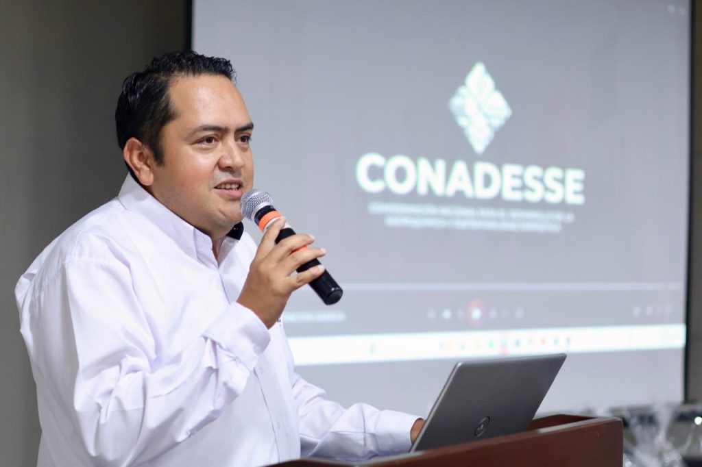 hombre conadesse